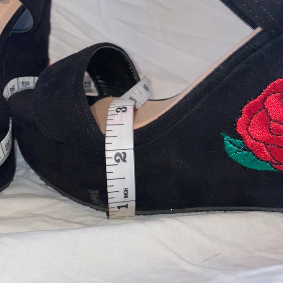 Rose wedge heels - Picture 11 of 14